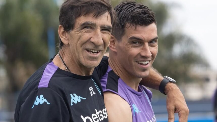 Racing clásico Rojas