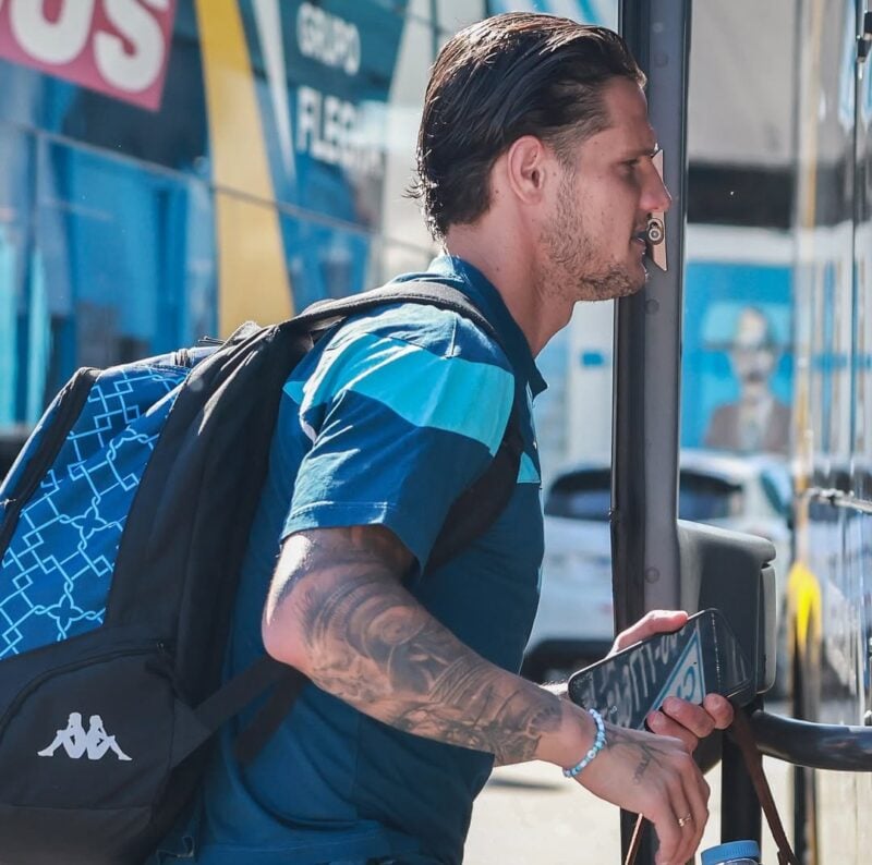 bajas en Racing con Newell's por el Torneo Clausura