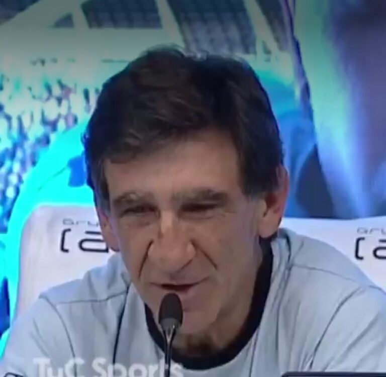 árbitro de Racing con Tigre