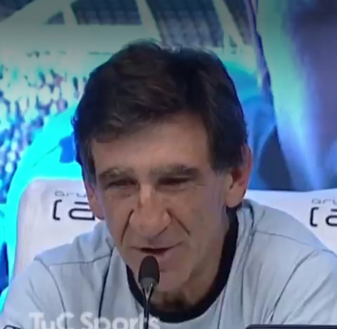 árbitro de Racing con Tigre