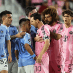 Picante cruce entre dos ex Racing y Messi