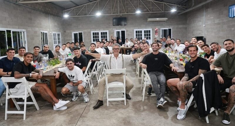 Racing cena Francella Donato