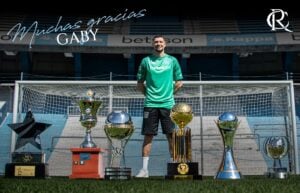 El club argentino que irá por Arias, aún en Racing