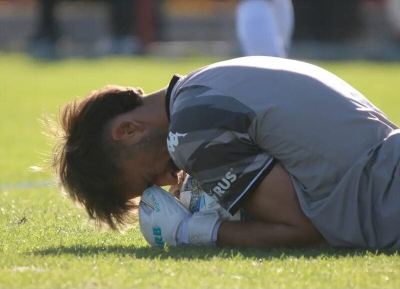 Arquero juvenil Racing contrato