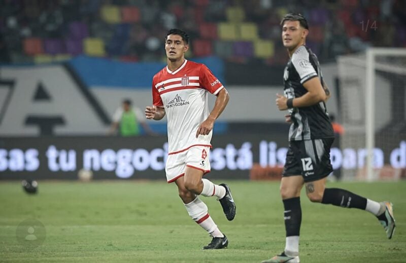 Racing con Estudiantes Santiago Núñez