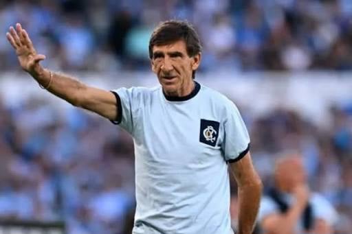 refuerzos de Racing Copetti