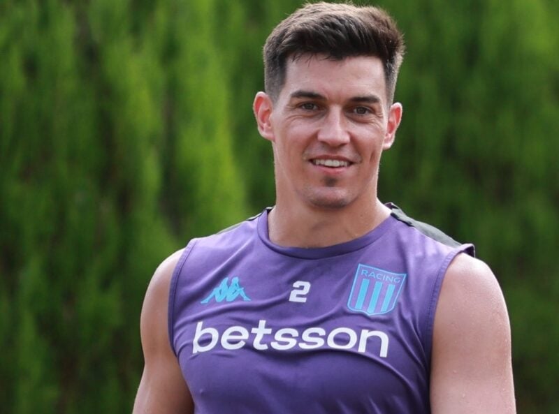 Rojo Racing con Argentinos