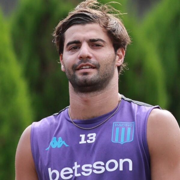 En qué club suena Santiago Sosa, pilar de Racing