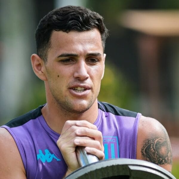 La postura que tomó Racing con Forneris tras algunas ofertas