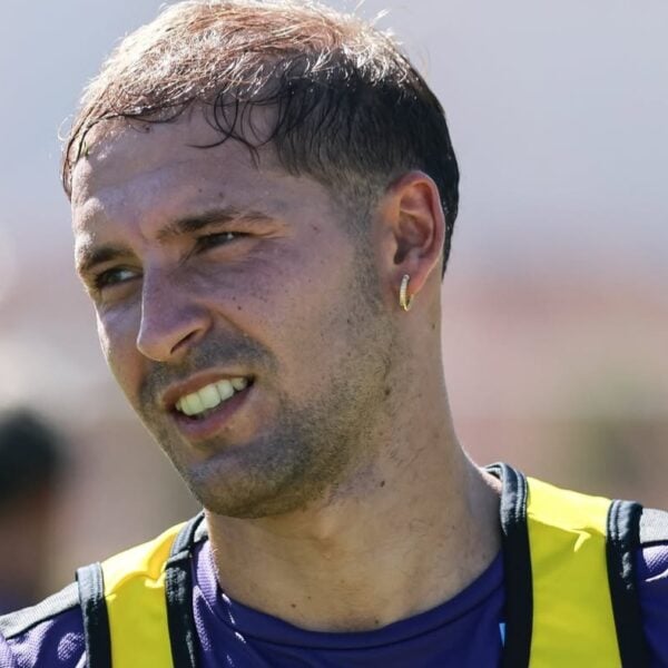 Miljevic salió de Racing con un dolor que vuelve a preocupar