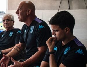 Movimiento en las Inferiores, llegadas y ¿Gomis sigue?