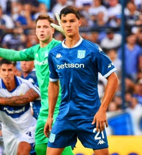 Valentín Carboni en Racing