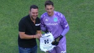 Cambeses: deseo sobre Di Cesare y Boca en Racing