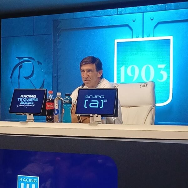 Costas, tras el empate de Racing: "Fuimos inteligentes"