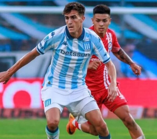 Cannavo contó qué le pidió Costas para su debut en Racing