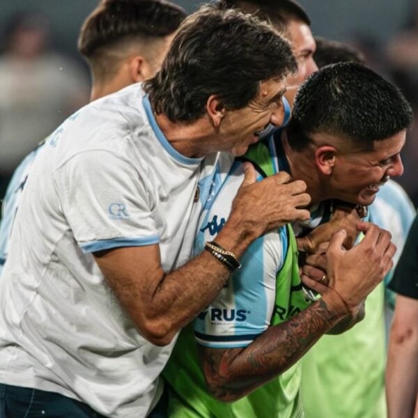 ¿Por qué Marcos Rojo no completó el Racing - Argentinos?
