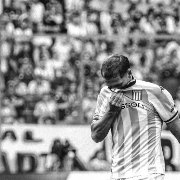 Miljevic, autocrítico en un mensaje en Racing post expulsión