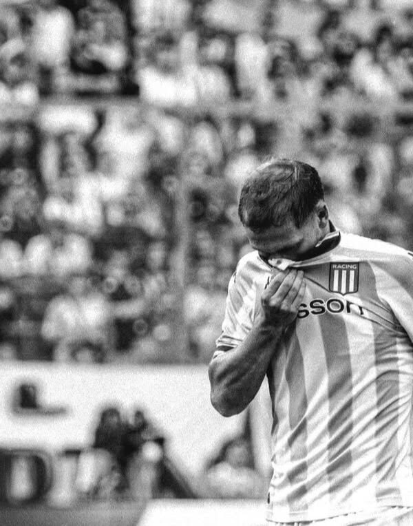 Miljevic, autocrítico en un mensaje en Racing post expulsión