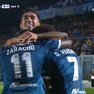 Racing ganó y se metió entre los 8 del Apertura