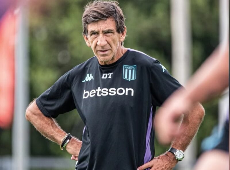 La formación de Racing Sarmiento