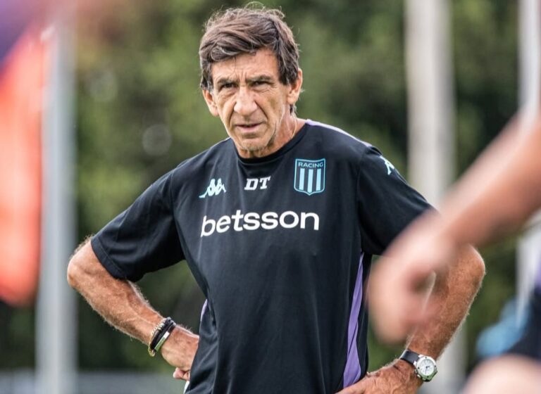 Racing Costas Milito jugadores