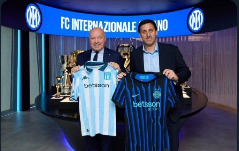 Diego Milito Racing