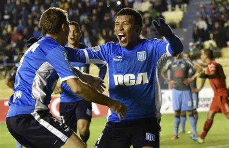 Racing Independiente Petrolero Sudamericana