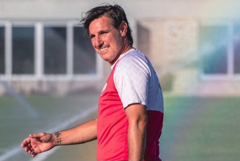 Racing Costas técnicos