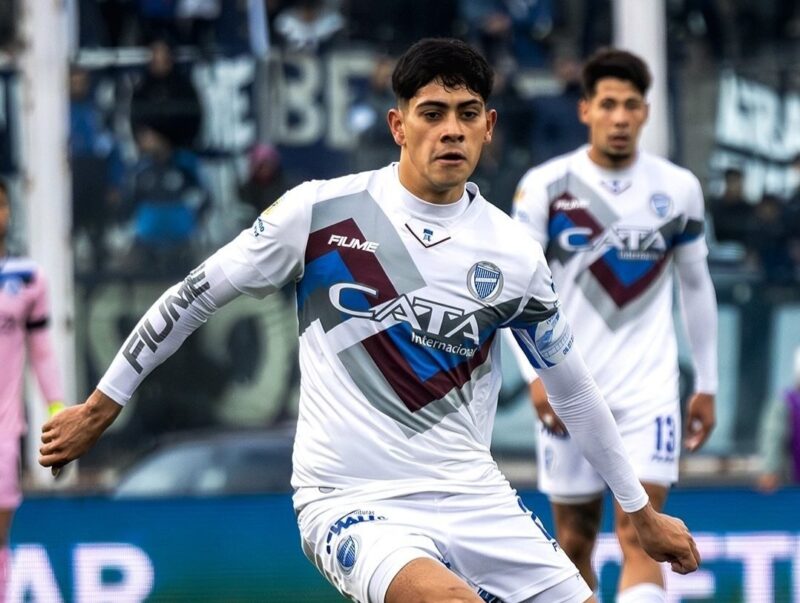 Racing Mateo Mendoza mercado de pases