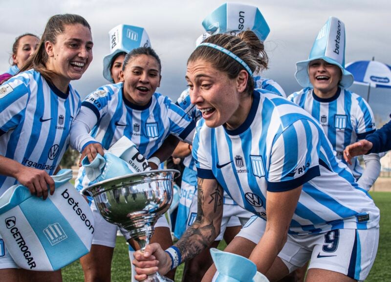 Racing femenino Bracamonte campeón 